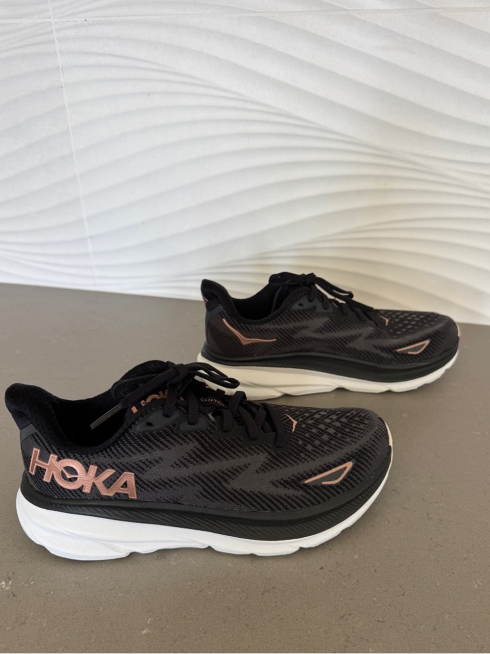 HOKA Clifton 9 Women's Black Running Shoes